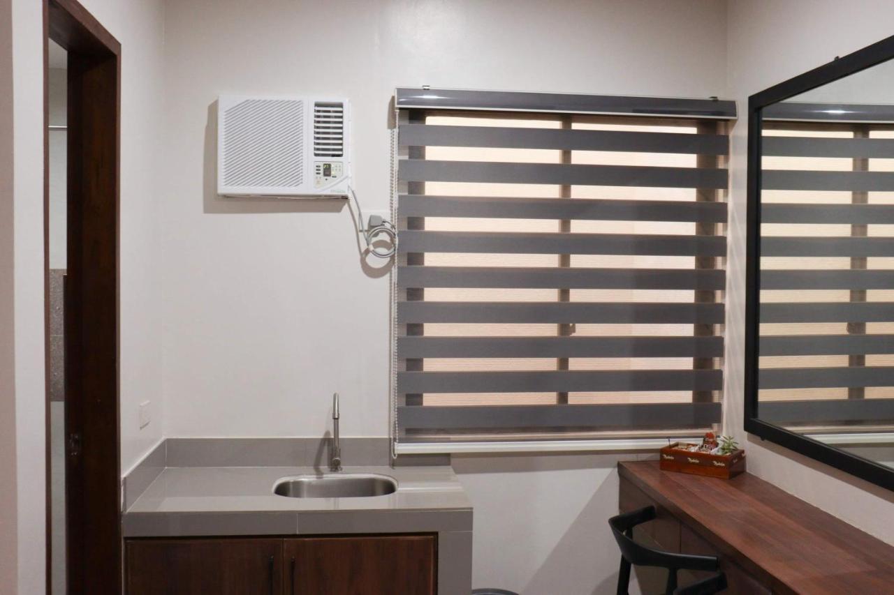 A&E Apartelle Bacolod Buitenkant foto