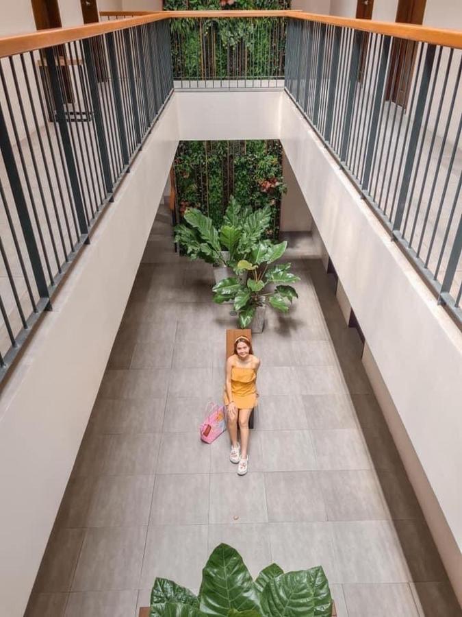 A&E Apartelle Bacolod Buitenkant foto
